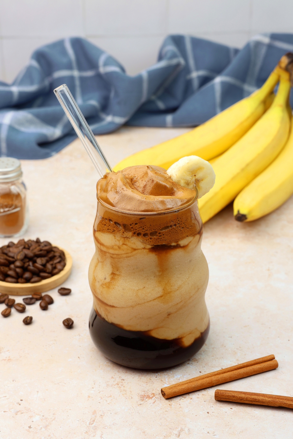 Banana Bread Latte Smoothie made with Lifeway Kefir
