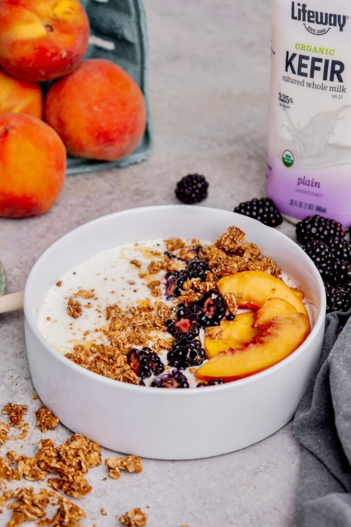 Blackberry Peach Kefir Bowl made with Lifeway Kefir