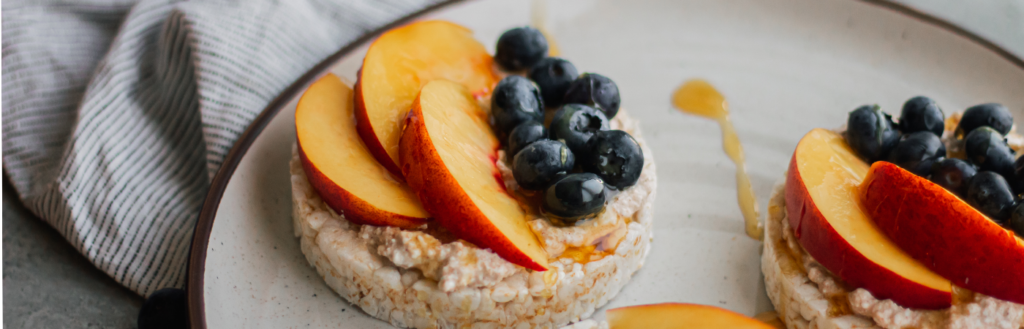 Blueberry Peach Protein Rice Cakes
