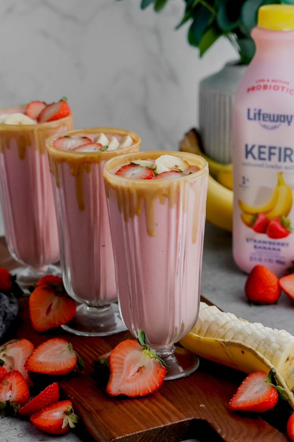 Classic Strawberry Banana Smoothie made with Lifeway Kefir