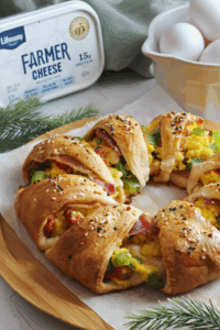 Farmer Cheese Breakfast Wreath - made with Lifeway
