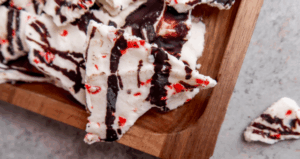 Frozen Chocolate Peppermint Protein Bark