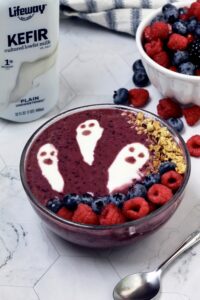 Ghost Smoothie Bowls made with Lifeway Kefir and Farmer Cheese