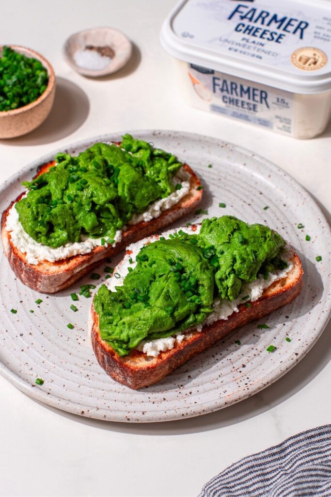 Green Egg Scramble with Lifeway Farmer Cheese 