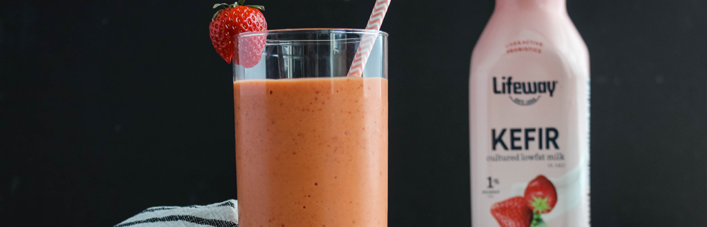 Spiced Strawberry Smoothie