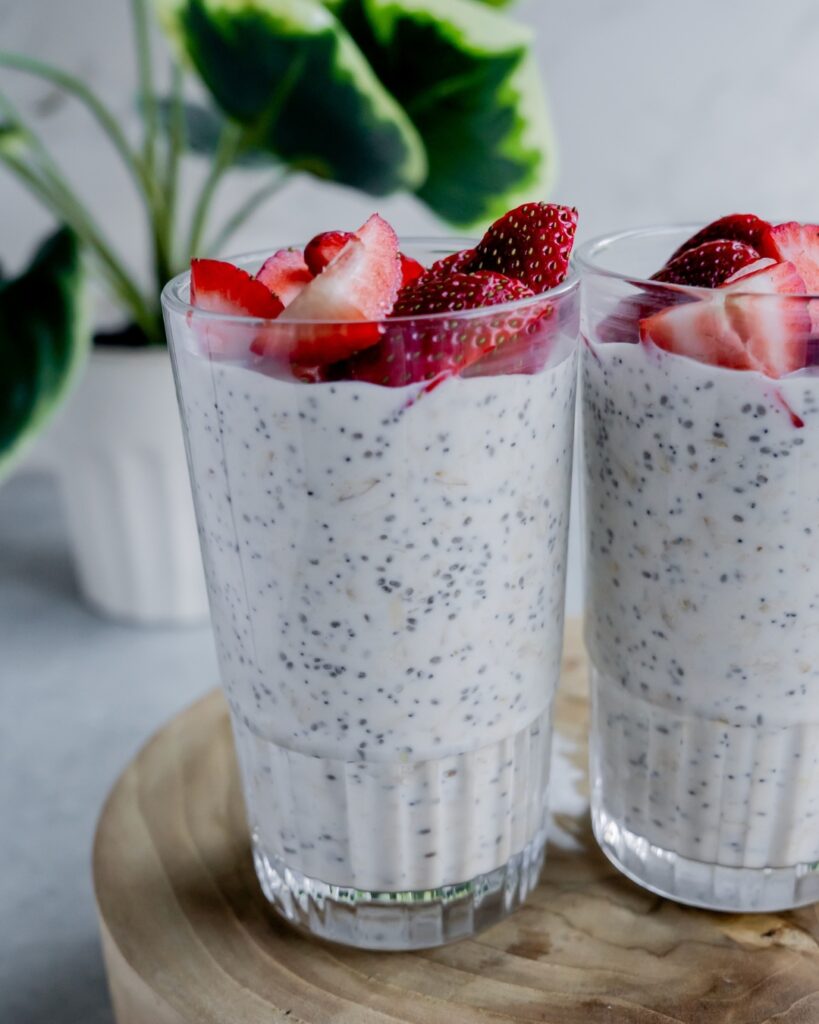 Lemon Poppy Seed Overnight Oats made with Lifeway Kefir