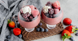 Berry Green Kefir Smoothie made with Lifeway Kefir