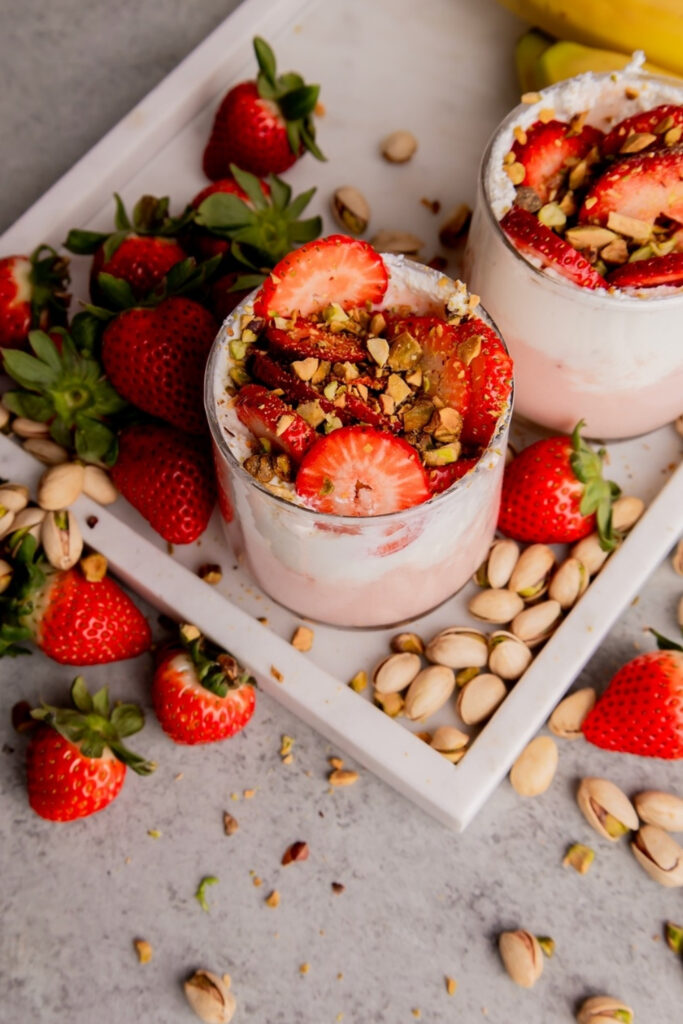 Strawberry Pistachio Kefir Smoothie made with Lifeway Kefir