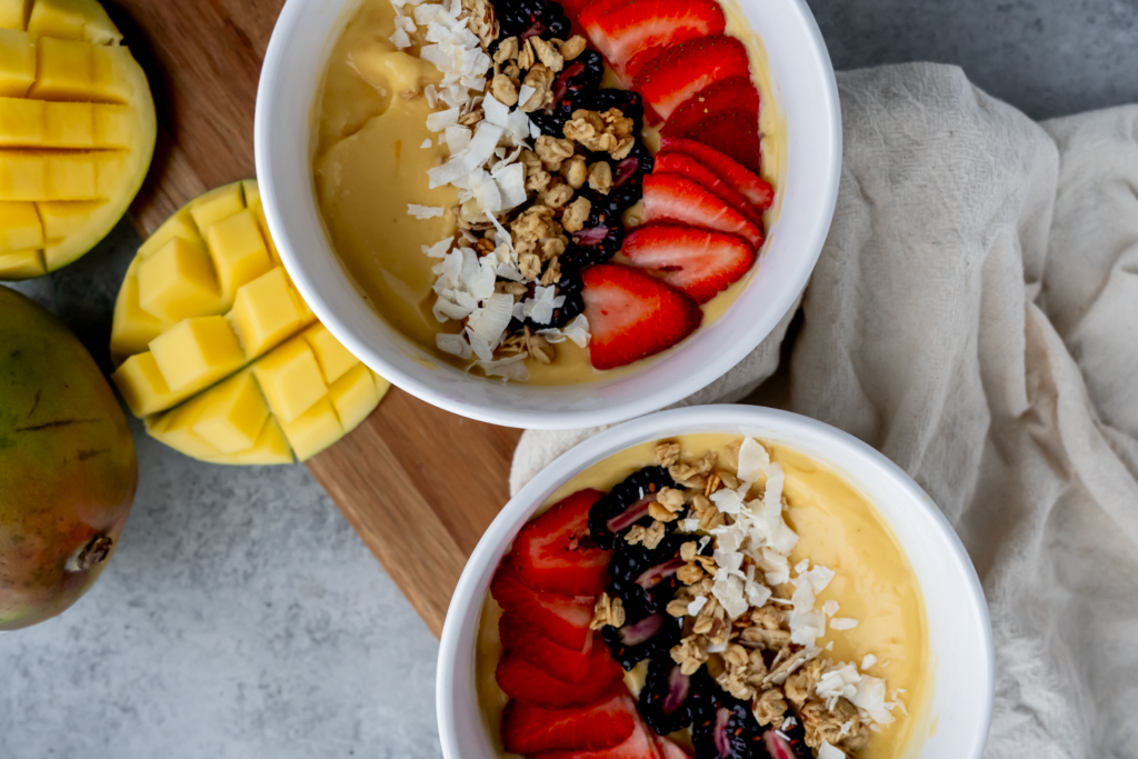 Tropical Kefir Smoothie Bowl made with Lifeway Kefir